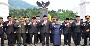 Bupati & Wakil Bupati Musi Rawas Ziarah ke Makam Pahlawan Peringatan hari Pahlawan 10 November 2019